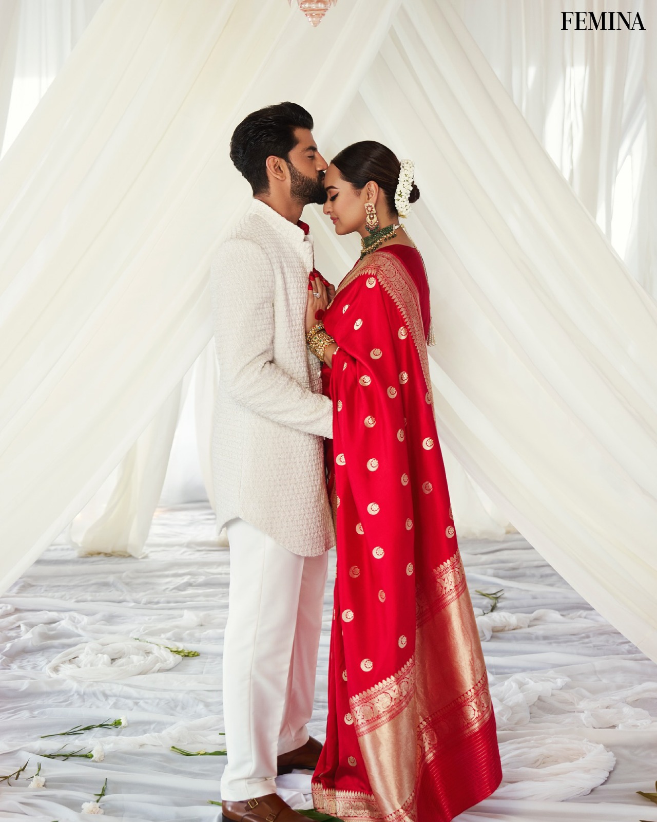 Sonakshi Sinha And Zaheer Celebrate First Anniversary