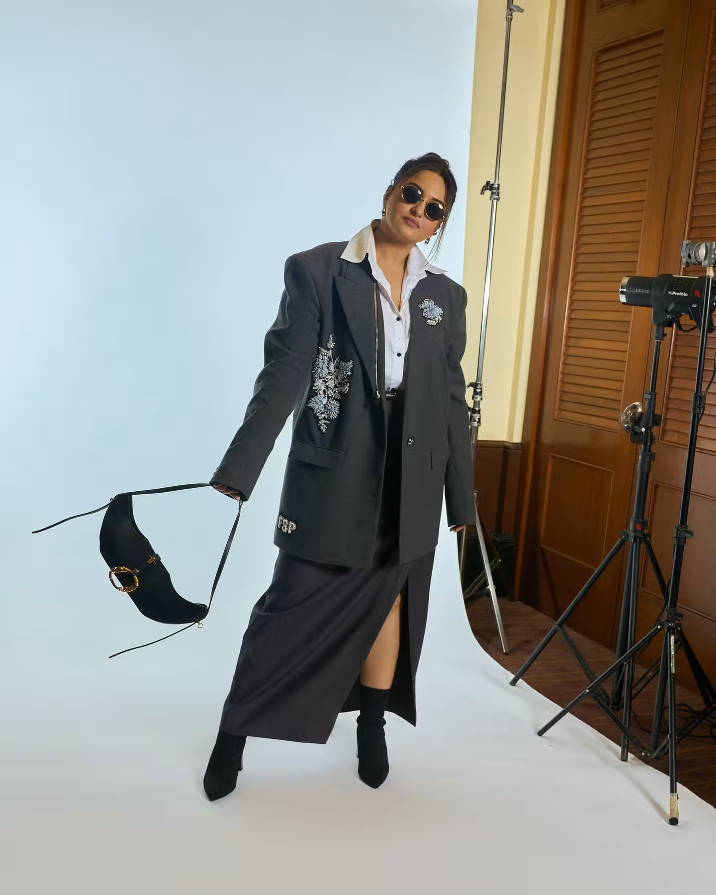 Sonakshi Sinha’s Nikita Roy Theatre Debut
