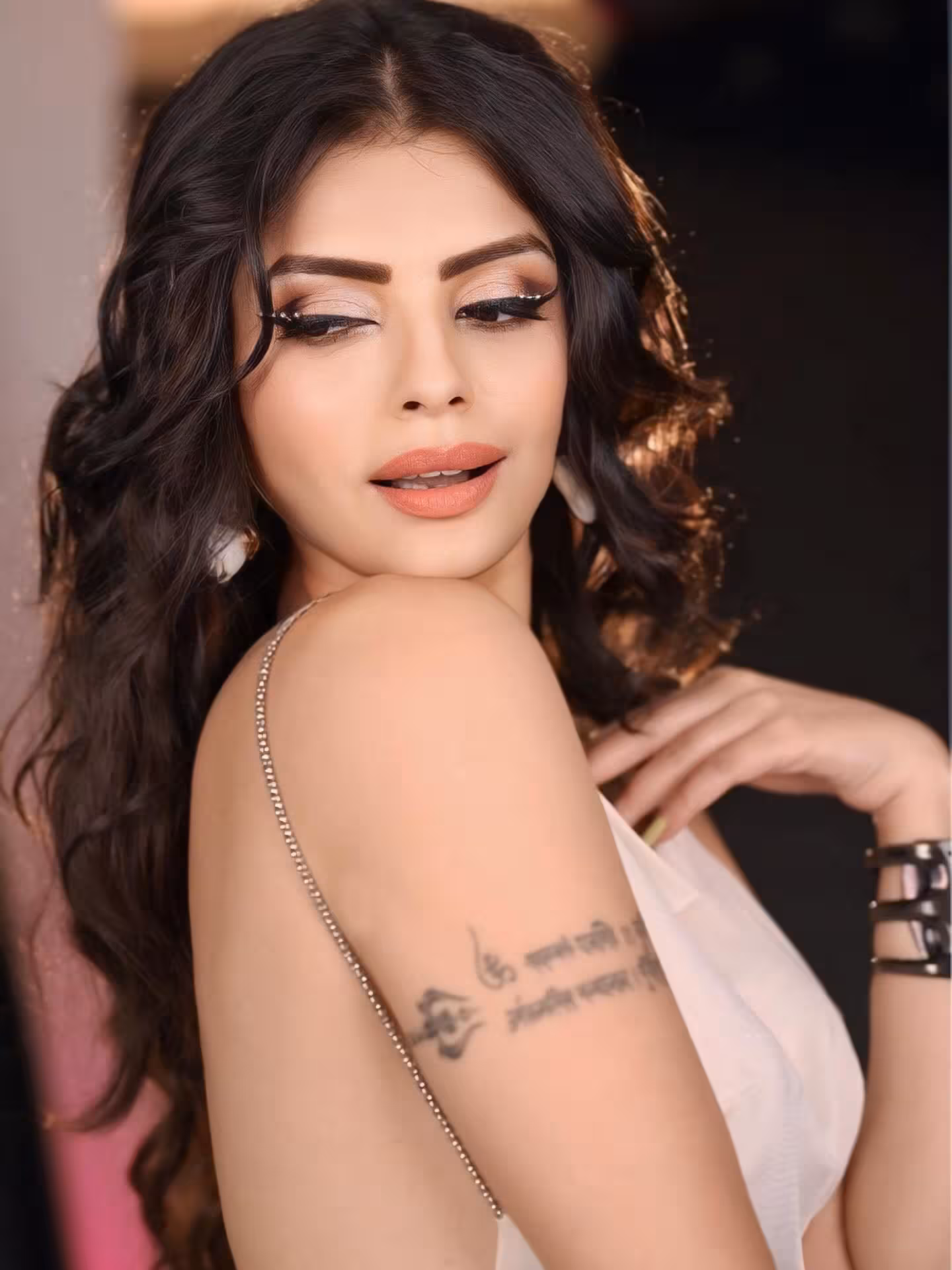 Sonali Raut Radiant Insta Moments