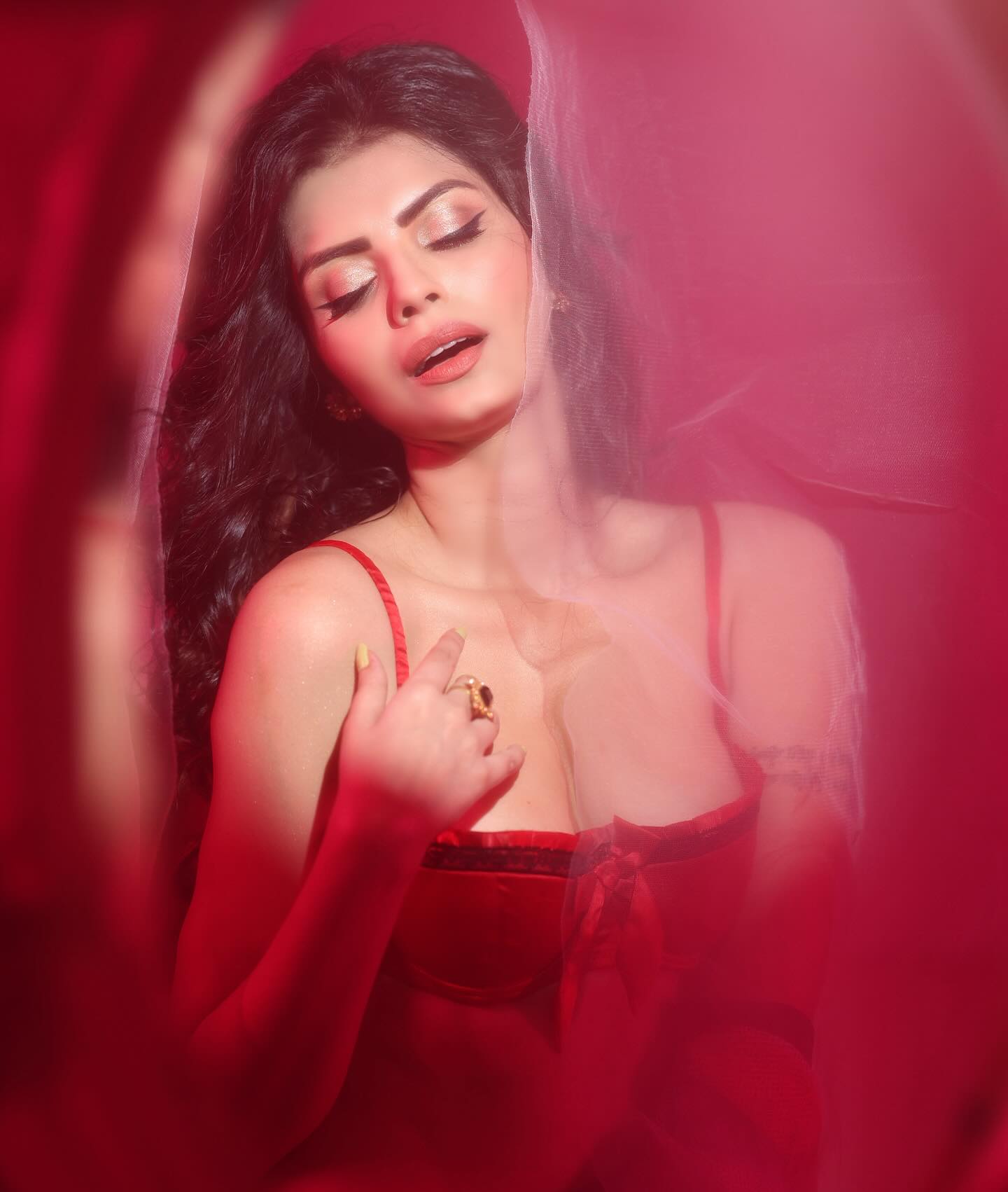 Sonali Raut's Red Alert: A Bold Visual Statement