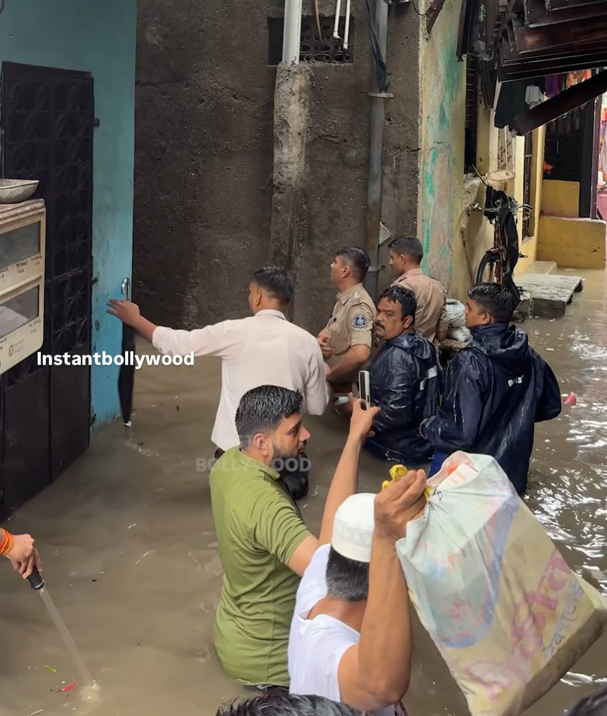 Surat Police Rescue 70 Amid Heavy Rain