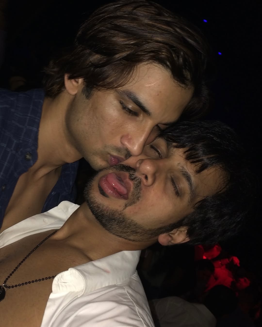Sushant Tribute By Karanveer Mehra