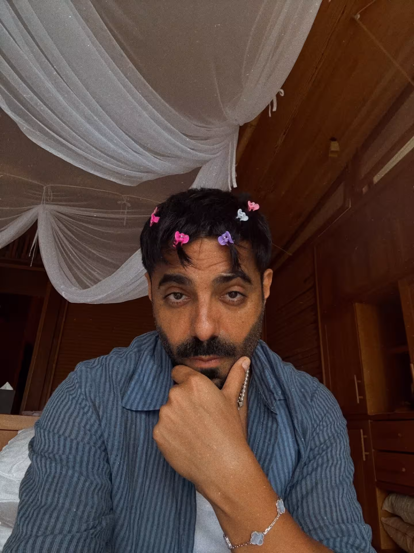 Vacation Fun: Aparshakti Khurana’s Daughter Shines Aparshakti Khurana shares a touching pre-Fathers Day moment with his daughter on vacation.