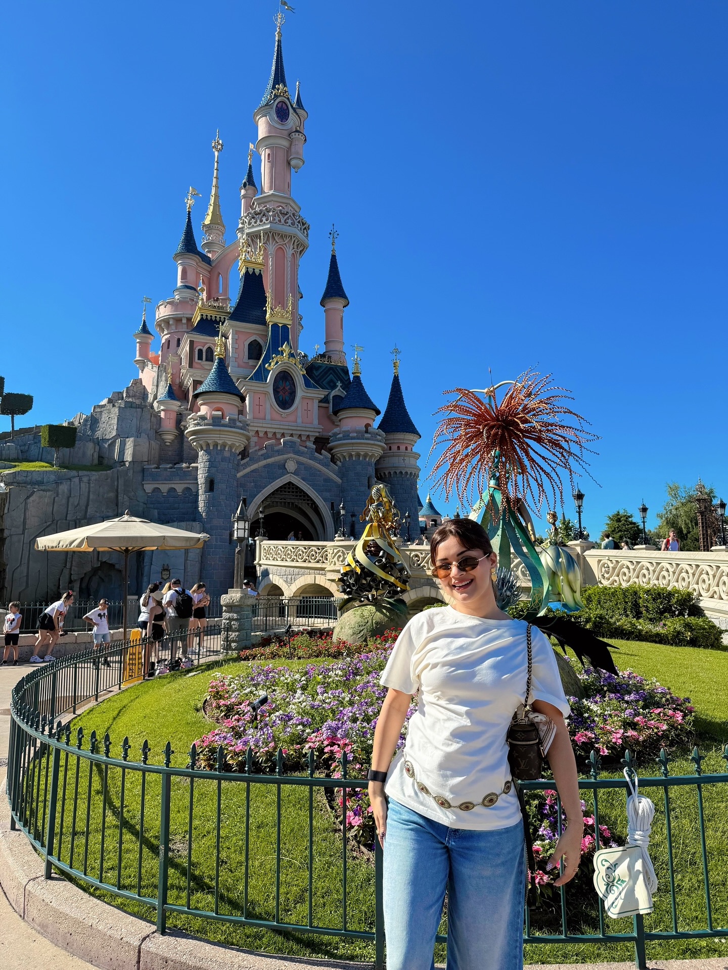 Avneet Kaur's Disneyland Paris Debut