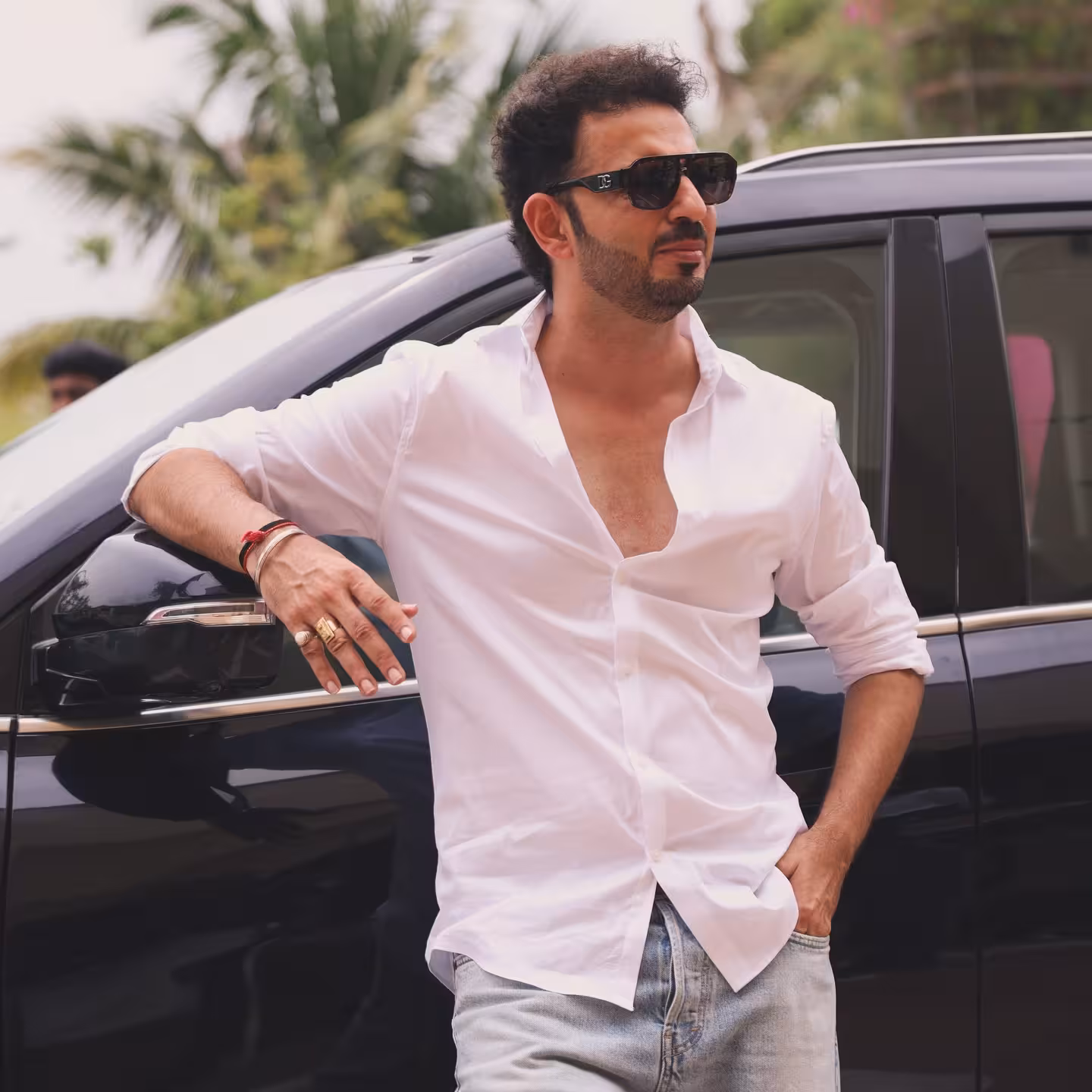 Elegant Confidence: Dhwani Gautam's Vision