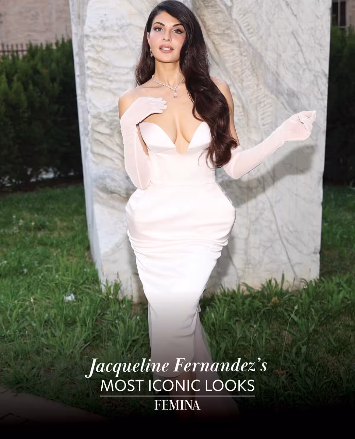 Femina applauds Jacqueline Fernandez for displaying sheer elegance and iconic style at it!!