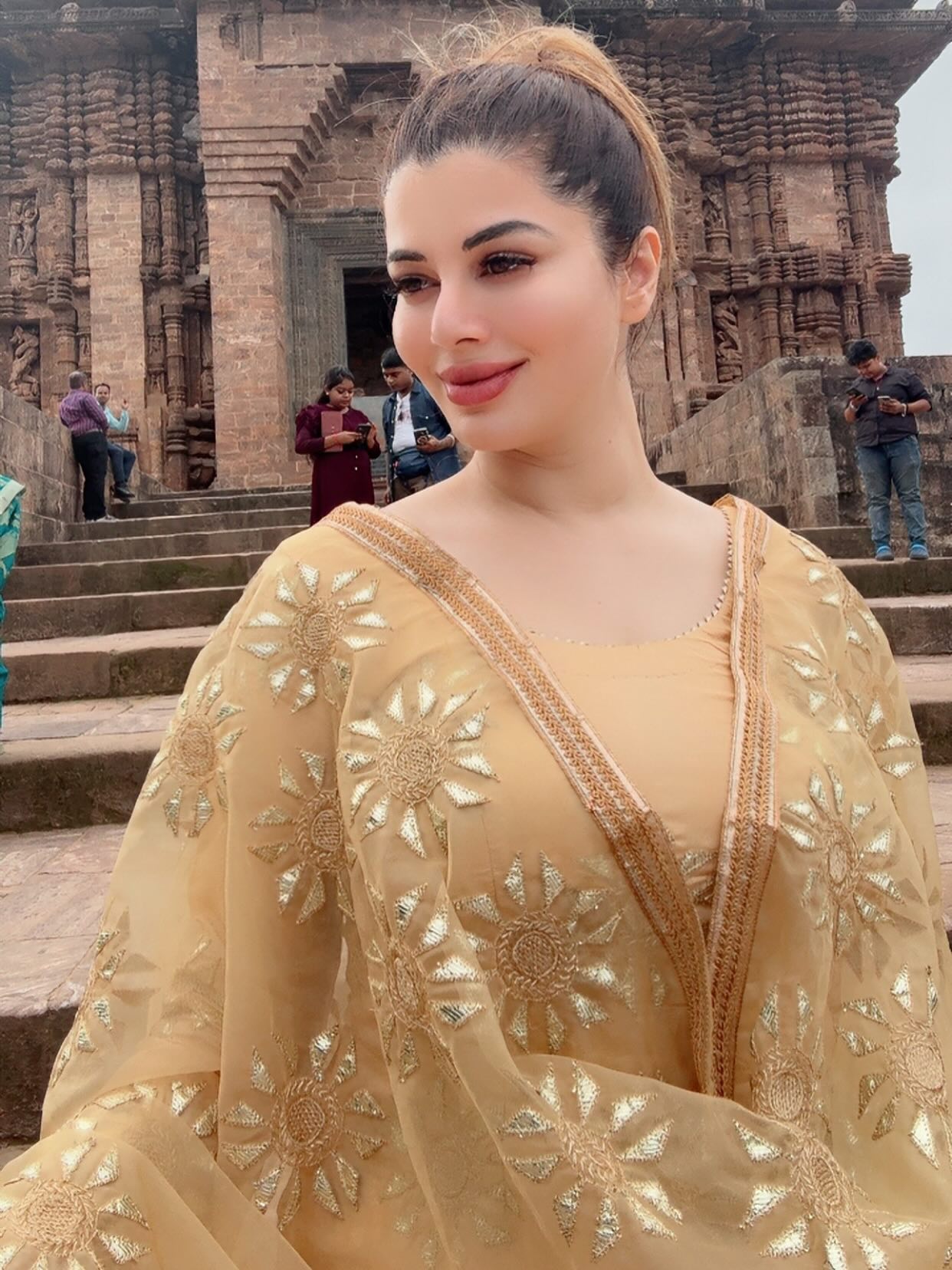 Kainaat Arora's Divine Konark Journey