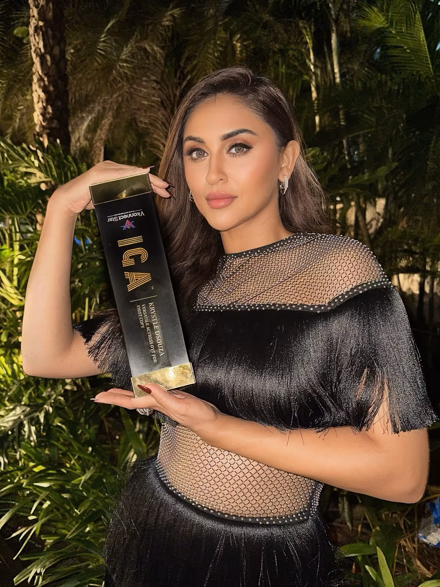 At Intl Glory Award, her talent truly shines on Amazon MX Player, winning fans and cheers.