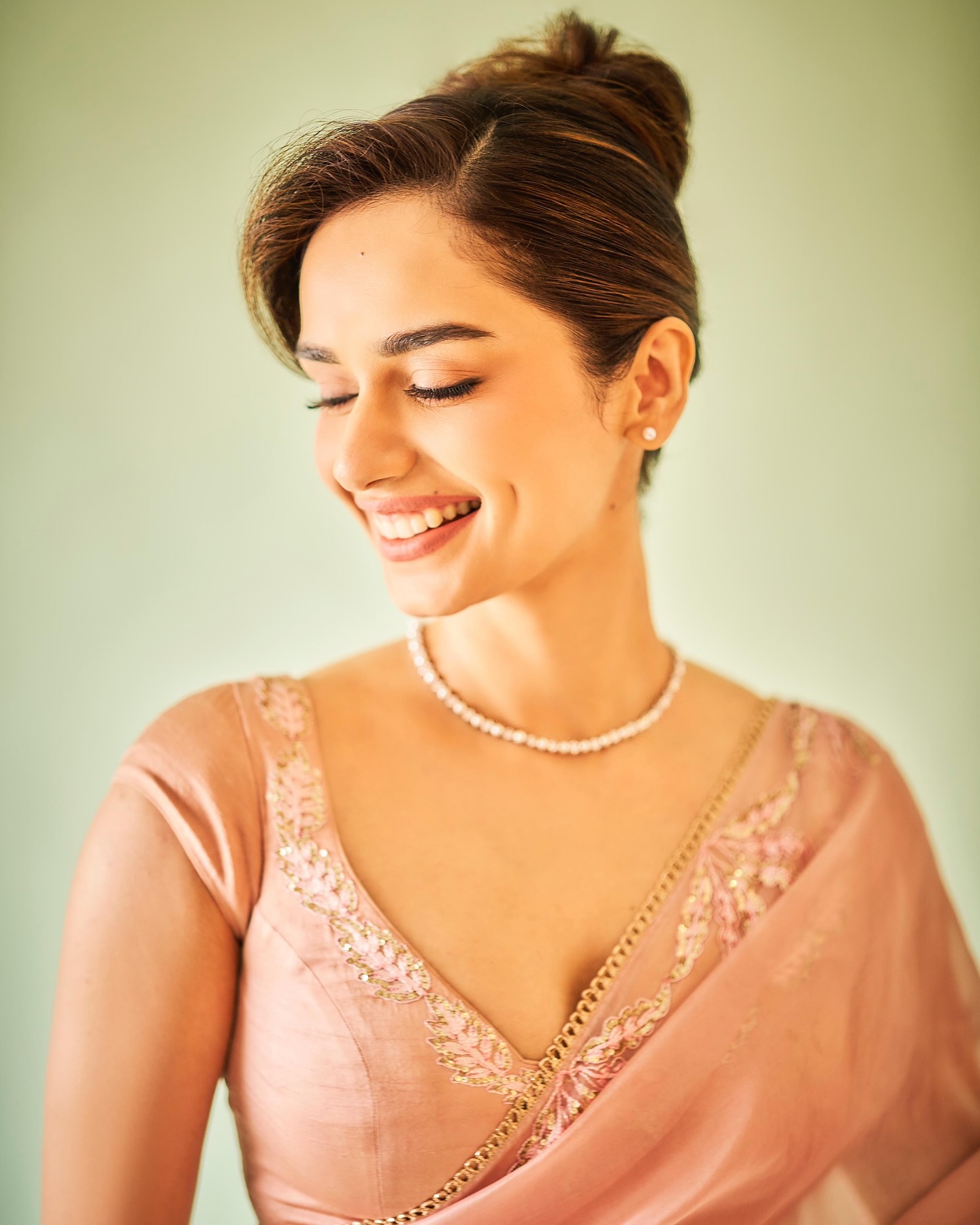 Manushi Chhillar In Maalik Debuts Gangster Allure