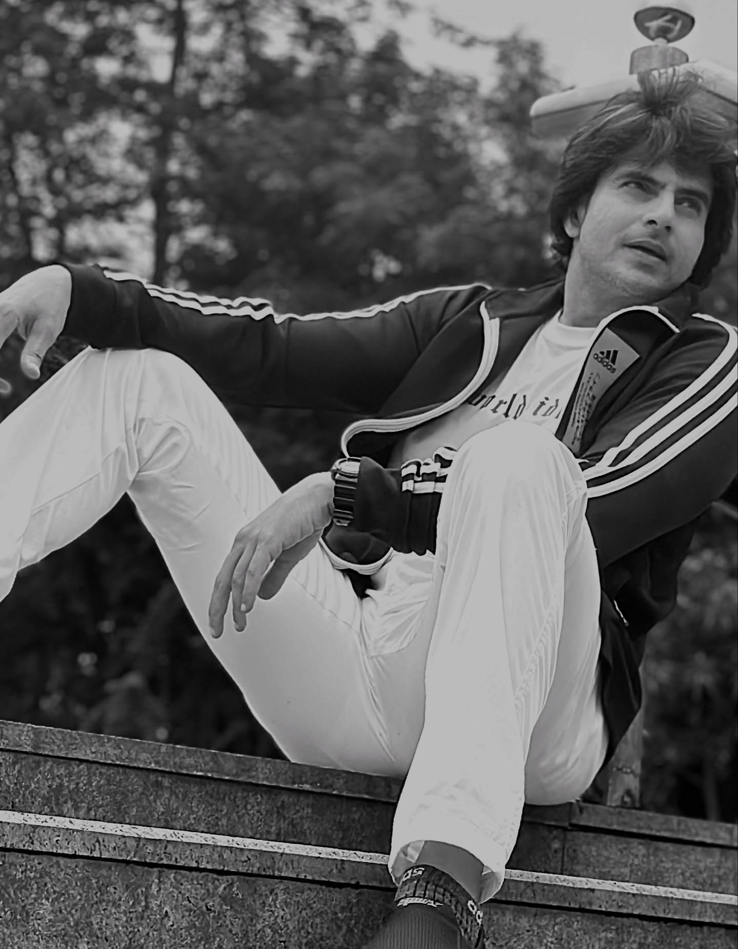 Rahil Azam Embraces Casual Outdoor Vibes