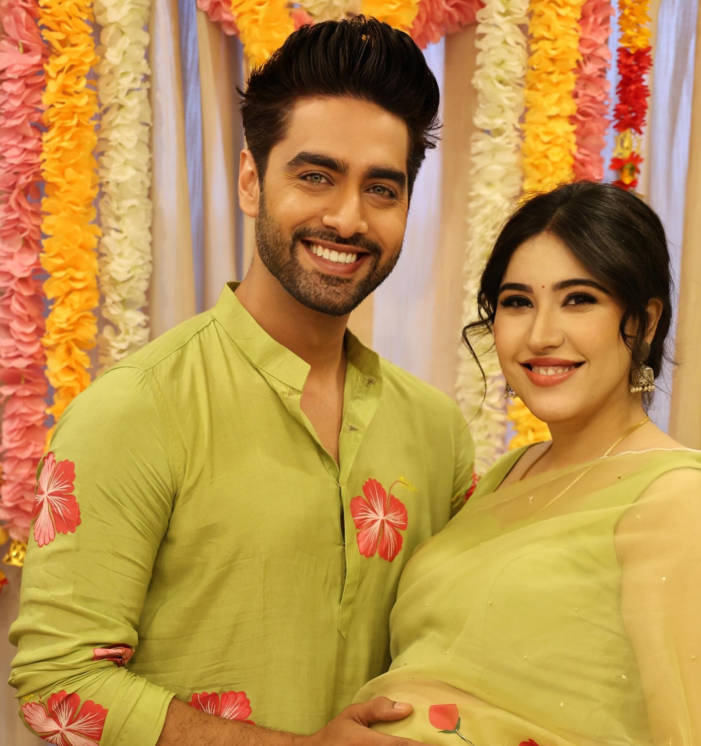 Sheena Bajaj Seeks Positivity Amid Tough Journey
