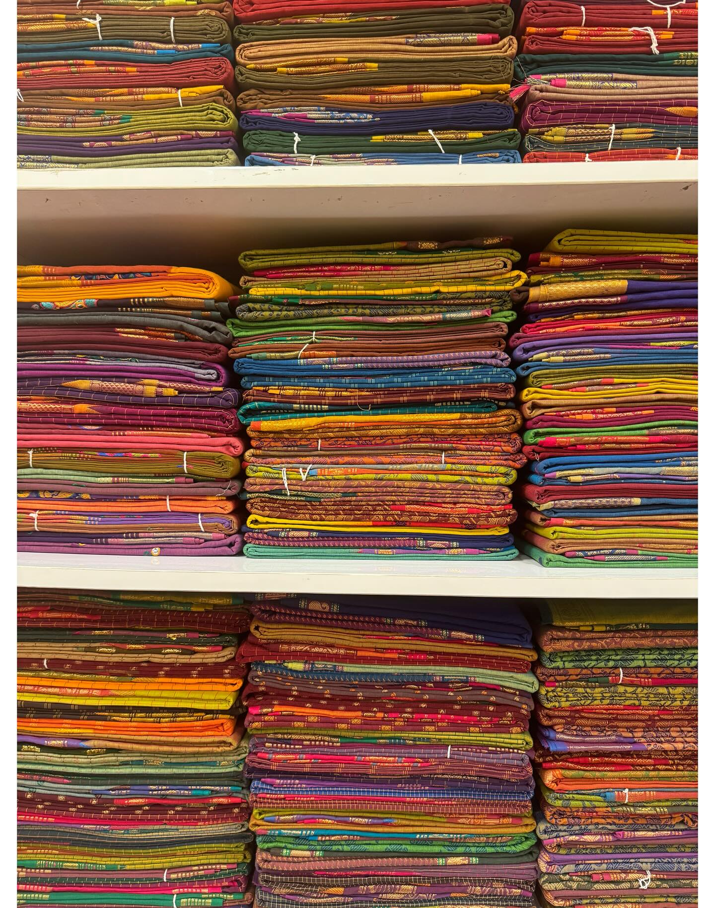 Wandering Mahabalipuram: Sarees And Self Reflection